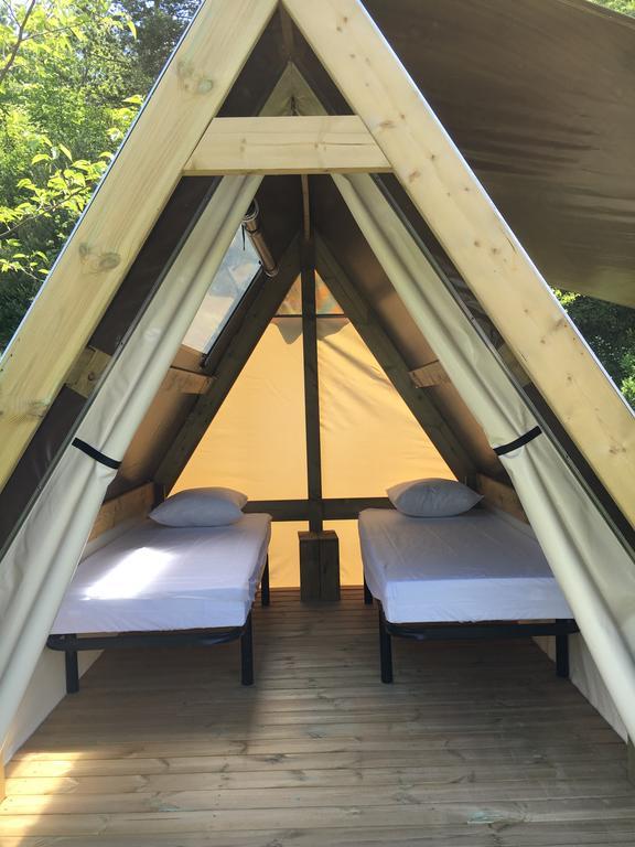 Camping Calme Et Nature كاستيلان المظهر الخارجي الصورة