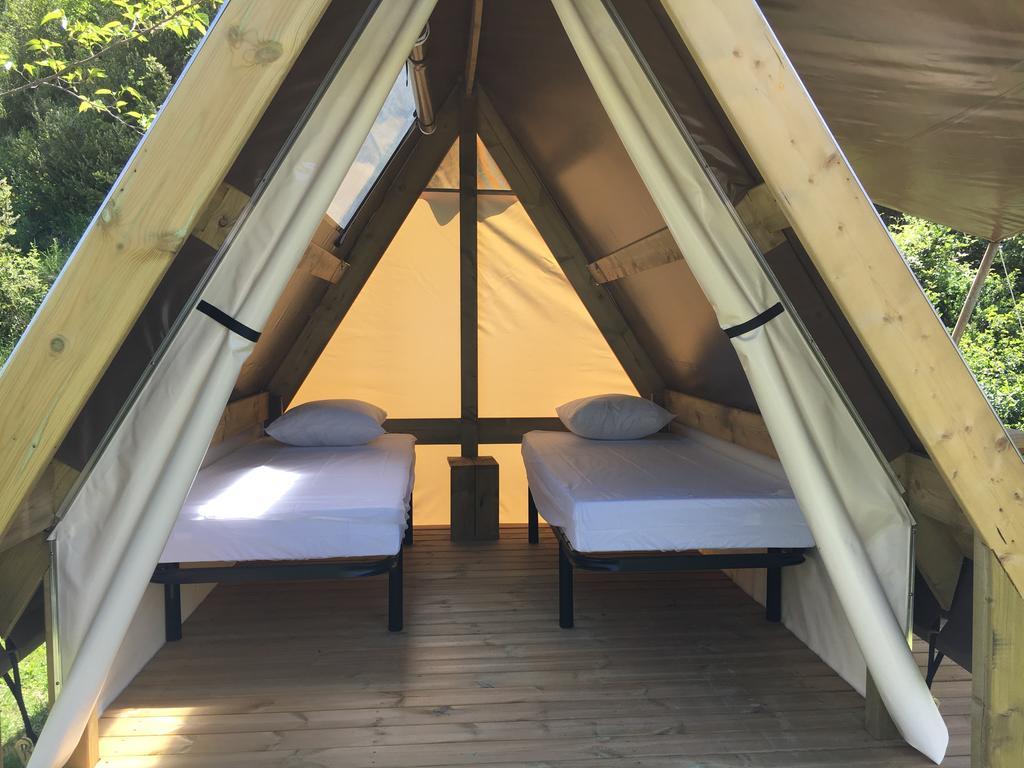 Camping Calme Et Nature كاستيلان المظهر الخارجي الصورة
